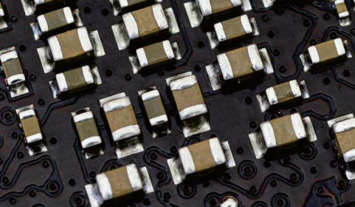 三星加快部署3D芯片封装技术 望明年同台积电展开竞争